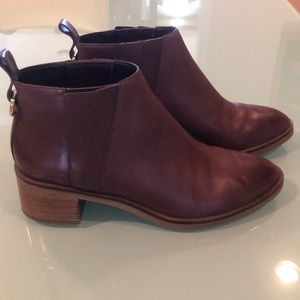 Cole Haan ankle brown leather boot size 9